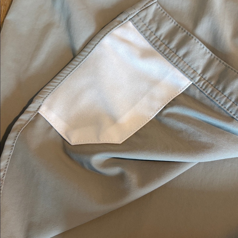 Poncho Light grey Button-Up Short sleeve shirt - Picture 5 of 5
